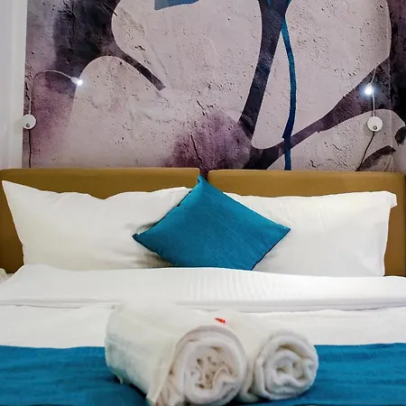 Apartment Homely 1 - Small And Cozy Self-check-in In Munich